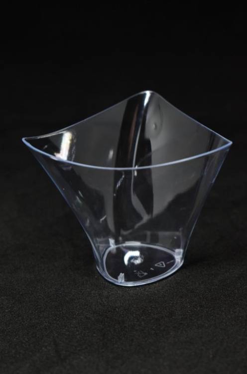 Obrázek k výrobku 26541 - Cake Star Plastový kelímok trojhranný 71C (98 ml)