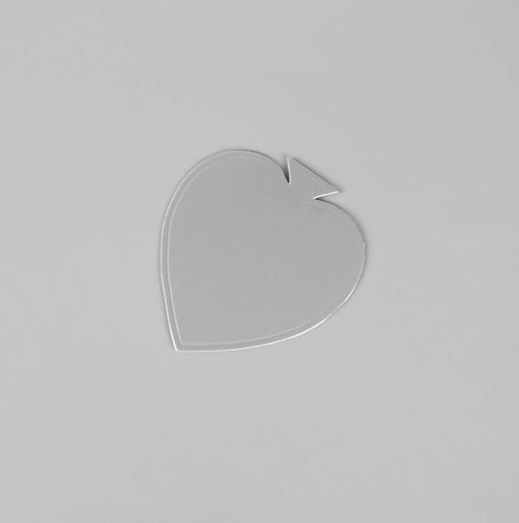 Obrázek k výrobku 26443 - Cake Star Podložka pod minidezerty strieborná tenká list 8,5 x 9,5 cm (1 ks)