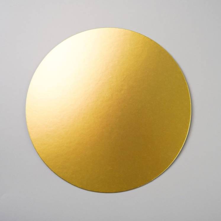 Obrázek k výrobku 26561 - Cake Star Podložka pod tortu tenká zlatá matná kruh 20 cm (1 ks)
