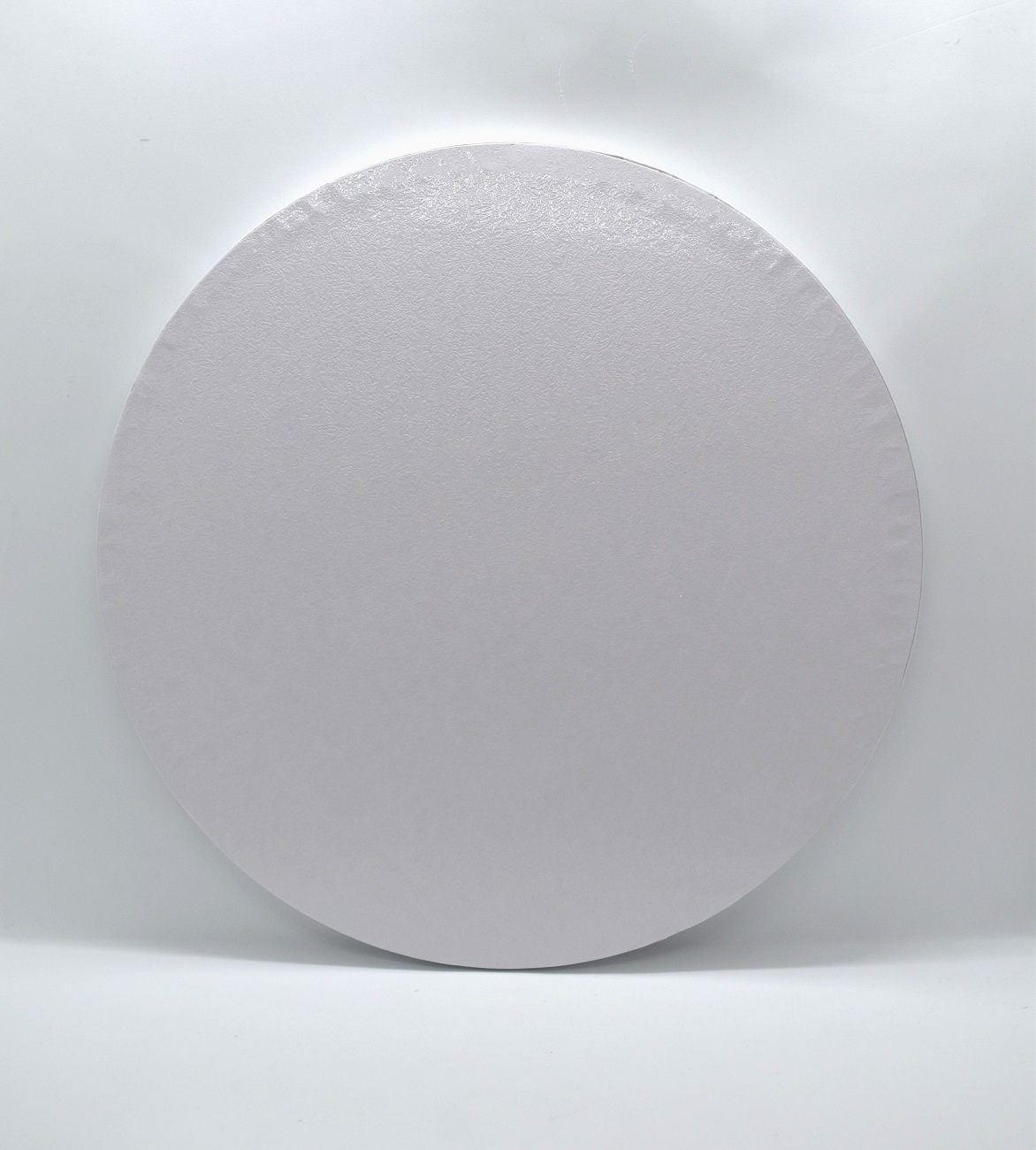 Obrázek k výrobku 22226 - Cake Star Podnos PEVNÝ biely kruh 28 cm (1)