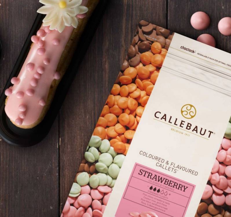 Obrázek k výrobku 26425 - Callebaut Jahodová čokoláda (2,5 kg)