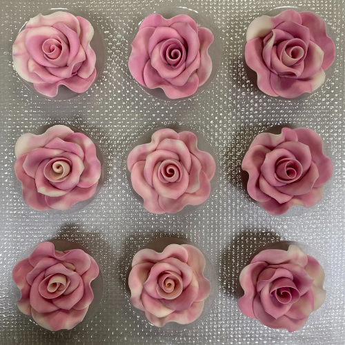 Obrázek k výrobku 17337 - Cukrová ruža veľká svetloružová mramorová (9 ks)