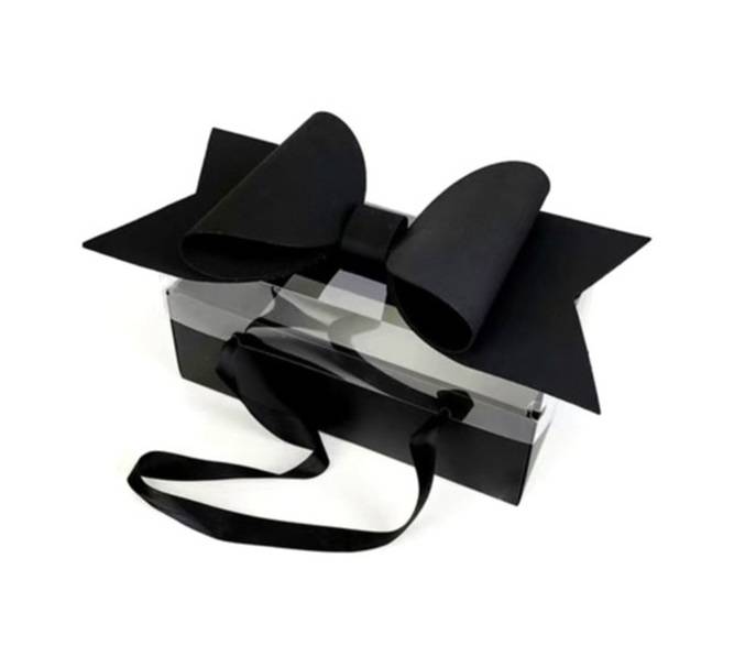 Obrázek k výrobku 26807 - Elegantný univerzálny box s mašľou čierny (35 x 21 x 16,5 cm)