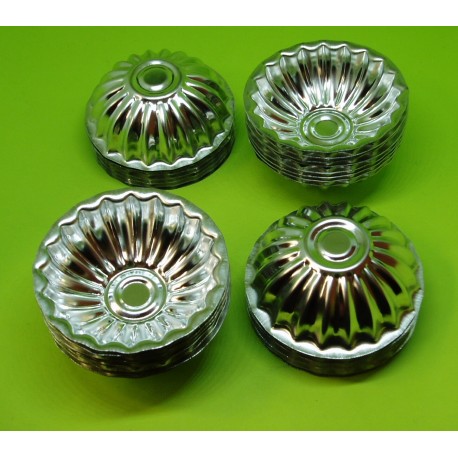 Obrázek k výrobku 25895 - Formičky Koš -30ks (55mm)