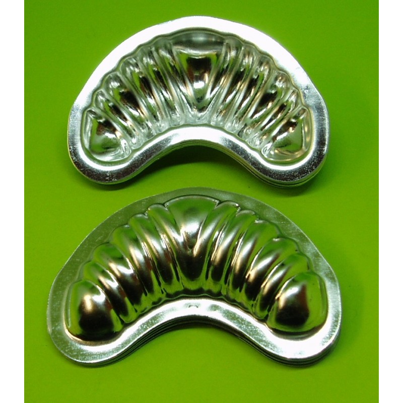 Obrázek k výrobku 25890 - Formičky Rohliček malý - 10ks (50x20mm)