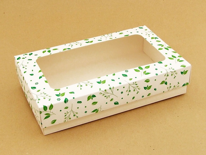 Obrázek k výrobku 24008 - Krabica na cukrovinky Listočky (25x15x5,5cm) 3/4kg 1ks