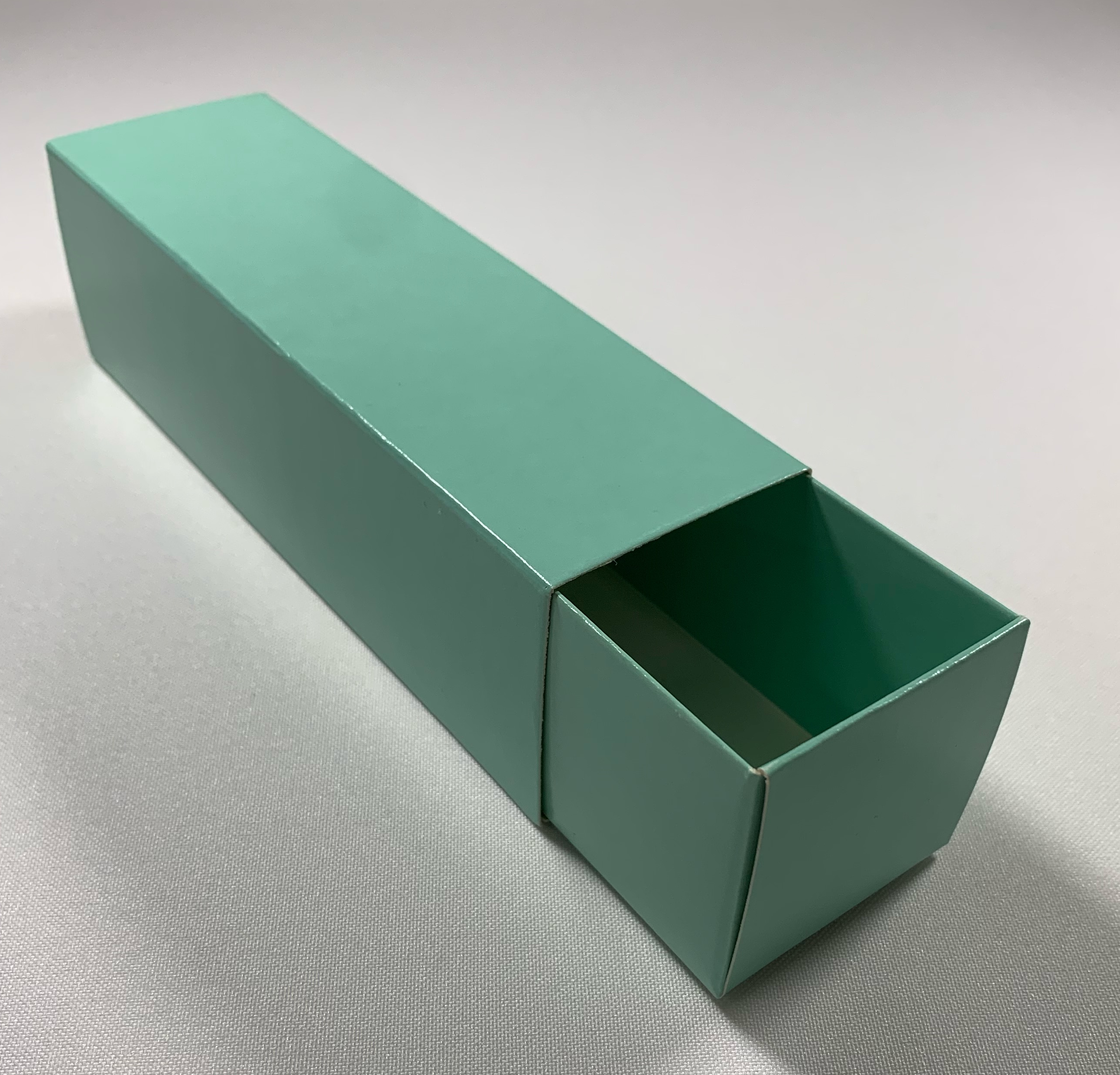 Obrázek k výrobku 21394 - Krabička na makrónky (16 x 4,5 x 4,5 cm) Pastel mint