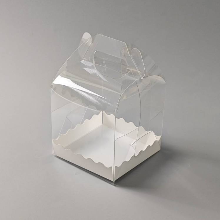 Obrázek k výrobku 26475 - Plastový box na Bento dort s úchytom (14 x 14 x 18 cm)