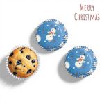 Detail k výrobkuKošíčky na muffiny modré s vianočnými motívmi (75 ks)