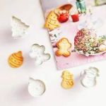 Obrázek k výrobku 27274 - Plastové vypichovače Vianoce (4 ks)