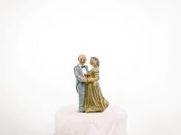 Detail k výrobkuPartyDeco Figúrka Zlatá svadba (12 cm)