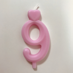 Detail k výrobkuSviečka malé číslo "9" ružová (balenie 10 ks)