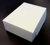 Detail k výrobkuTortová krabica biela obdĺžniková (17 x 12  x  8 cm)
